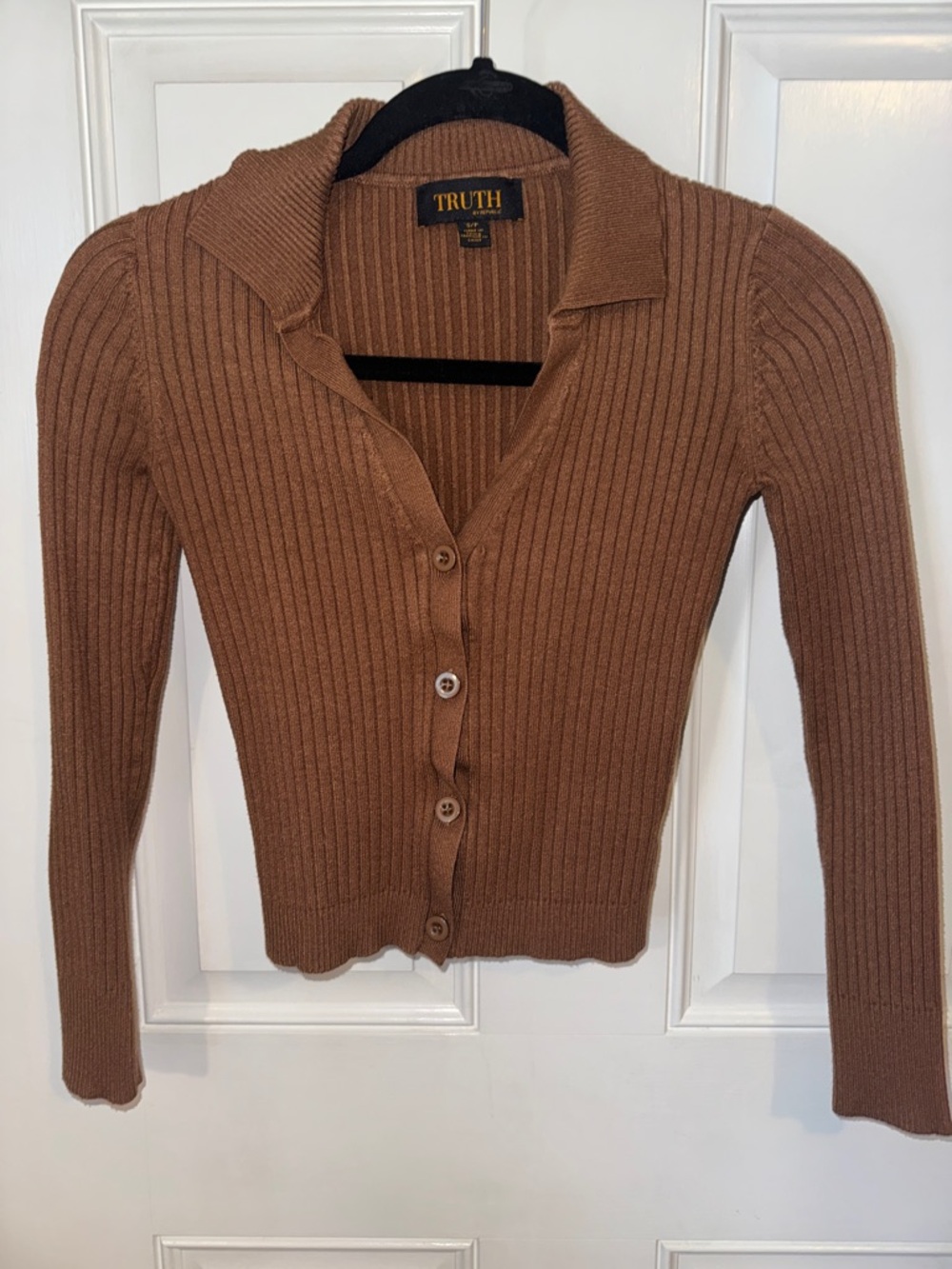 TRUTH Ribbed Button-Up Cardigan in Brown